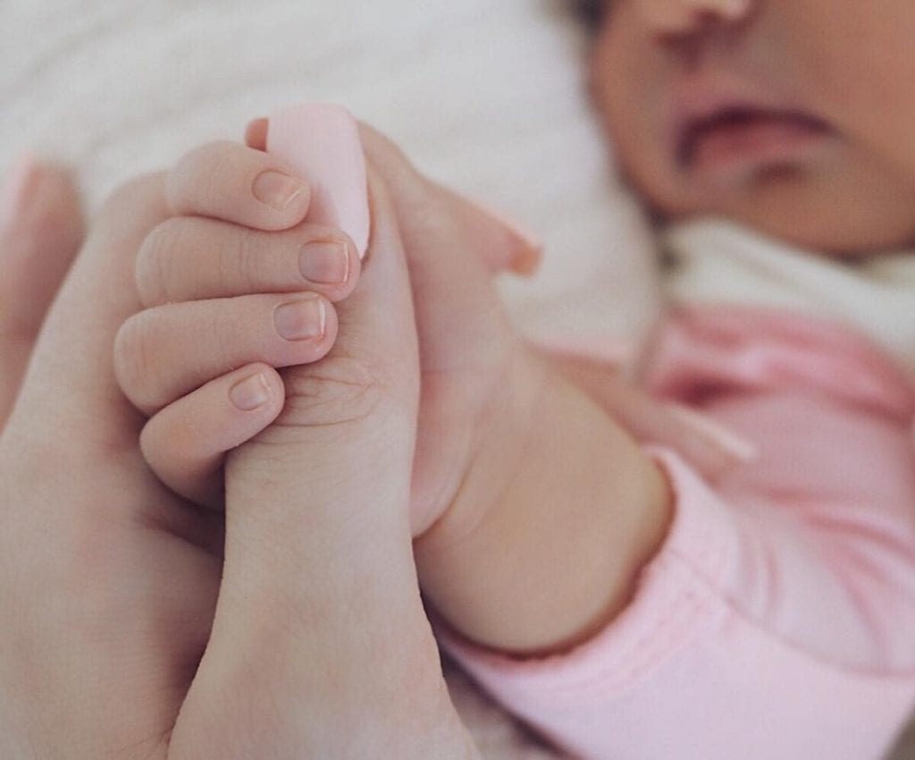 Килие Јеннер са Инстаграм новорођеном ћерком